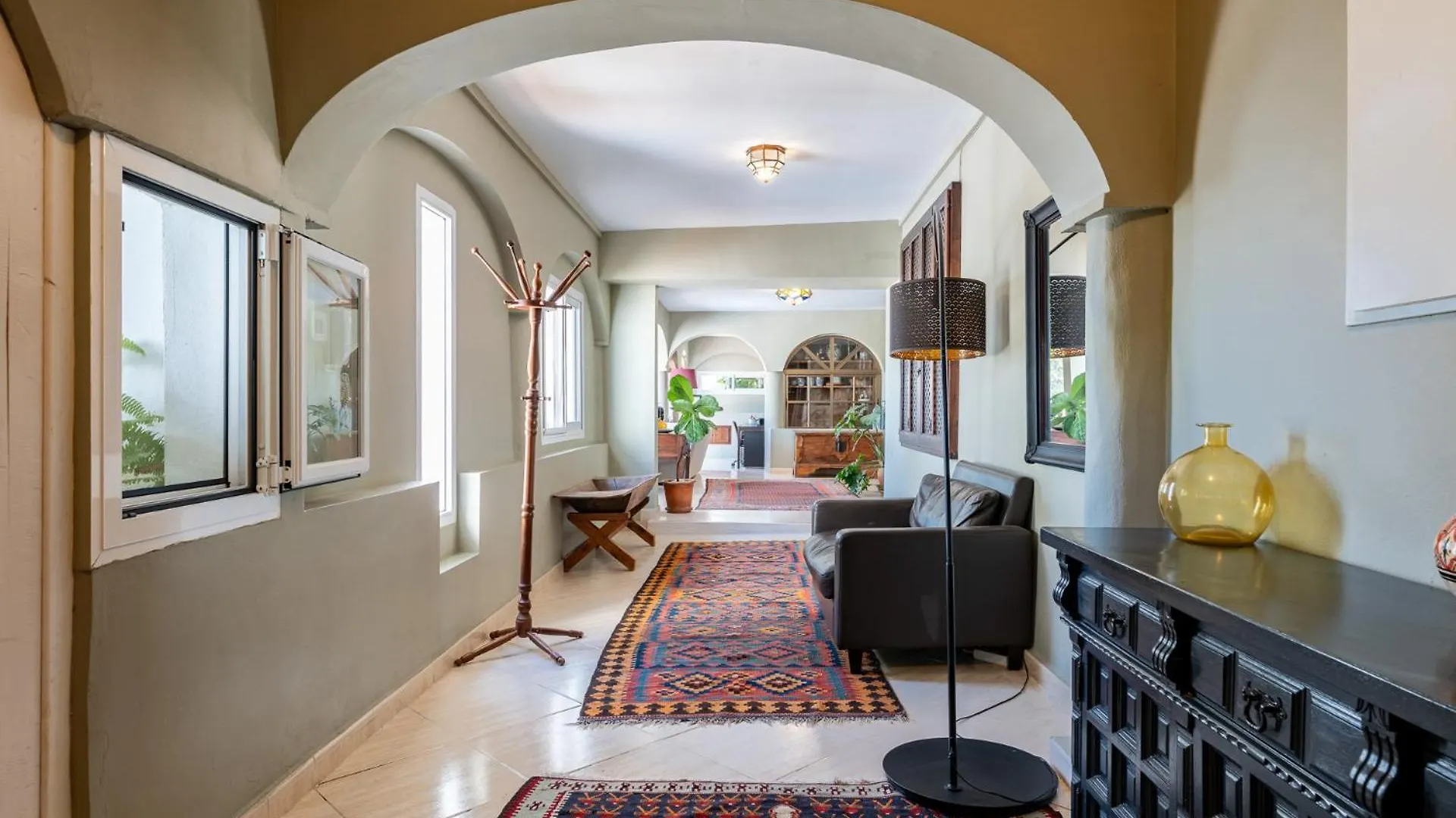 Ct 389 - Faro'S Charming Villa & Private Pool In Benalmadena Spain